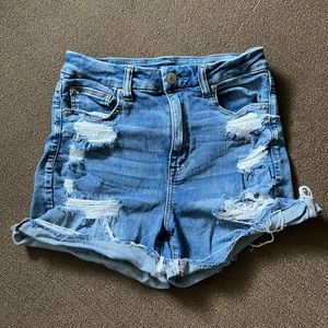LIKE NEW AMERICAN EAGLE DENIM JEAN SHORTS STRETCH CURVY HI RISE SHORTIE DISTRESS